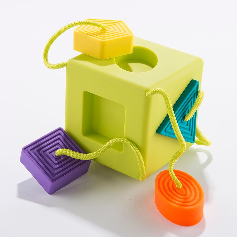 Sorter kształtów Fat Brain Toy Co. – OombeeCube – zdjęcie 7