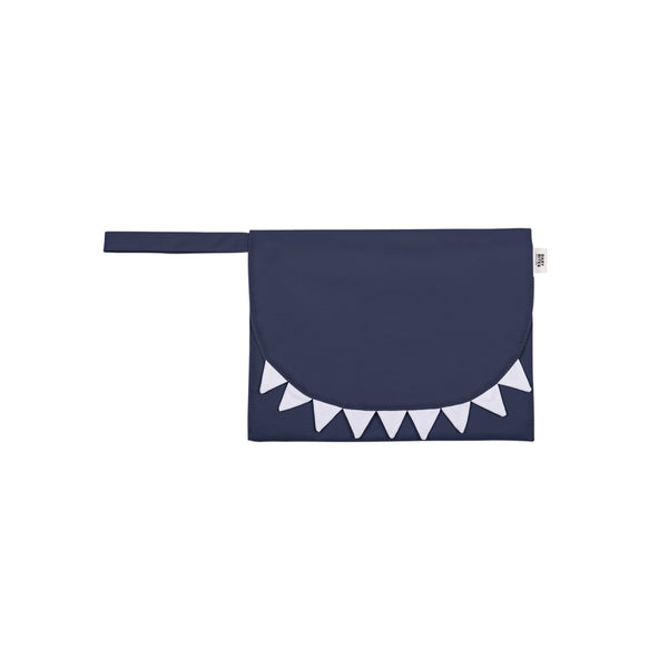 Baby Bites Przewijak podróżny Shark Navy Blue