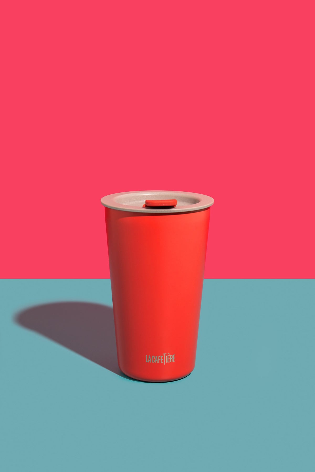 Izolowany kubek podróżny Pavia La Cafetière – czerwony, 400 ml – aranżacja