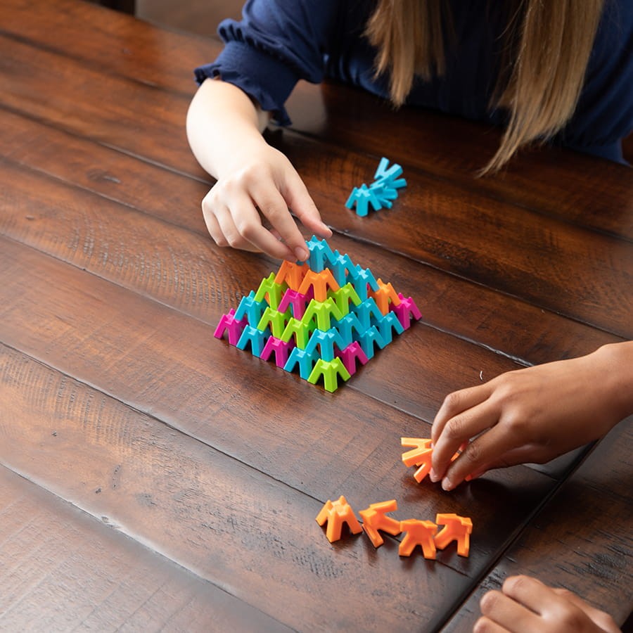 Gra strategiczna Fat Brain Toy Co. – Corners Up – zdjęcie 3