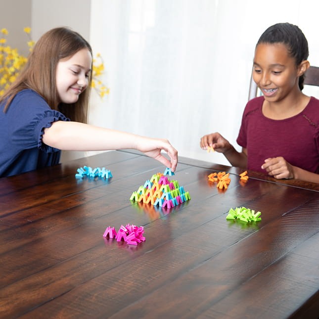 Gra strategiczna Fat Brain Toy Co. – Corners Up – zdjęcie 4
