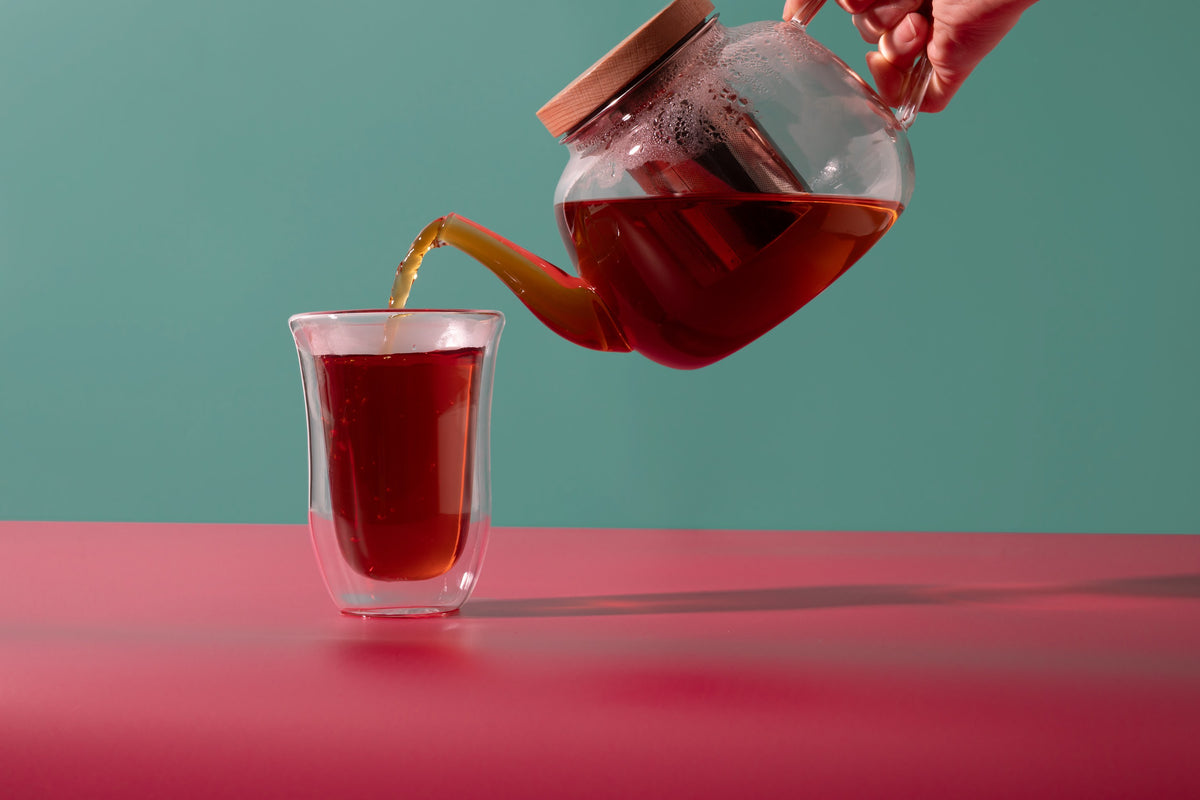 Szklany dzbanek z zaparzaczem i pokrywką Rialto La Cafetière – 1,2 l – aranżacja