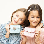Torebka na ramię Mini Love Yuko.B – różowa, 11 × 10 × 10 cm – aranżacja