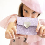 Torebka na ramię Mini Love Yuko.B – fioletowa, 11 × 10 × 10 cm – aranżacja