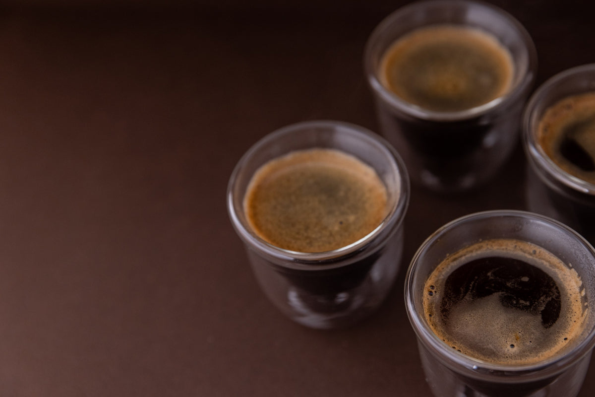 Filiżanki do espresso z podwójnymi ściankami La Cafetière – 4 szt. – aranżacja