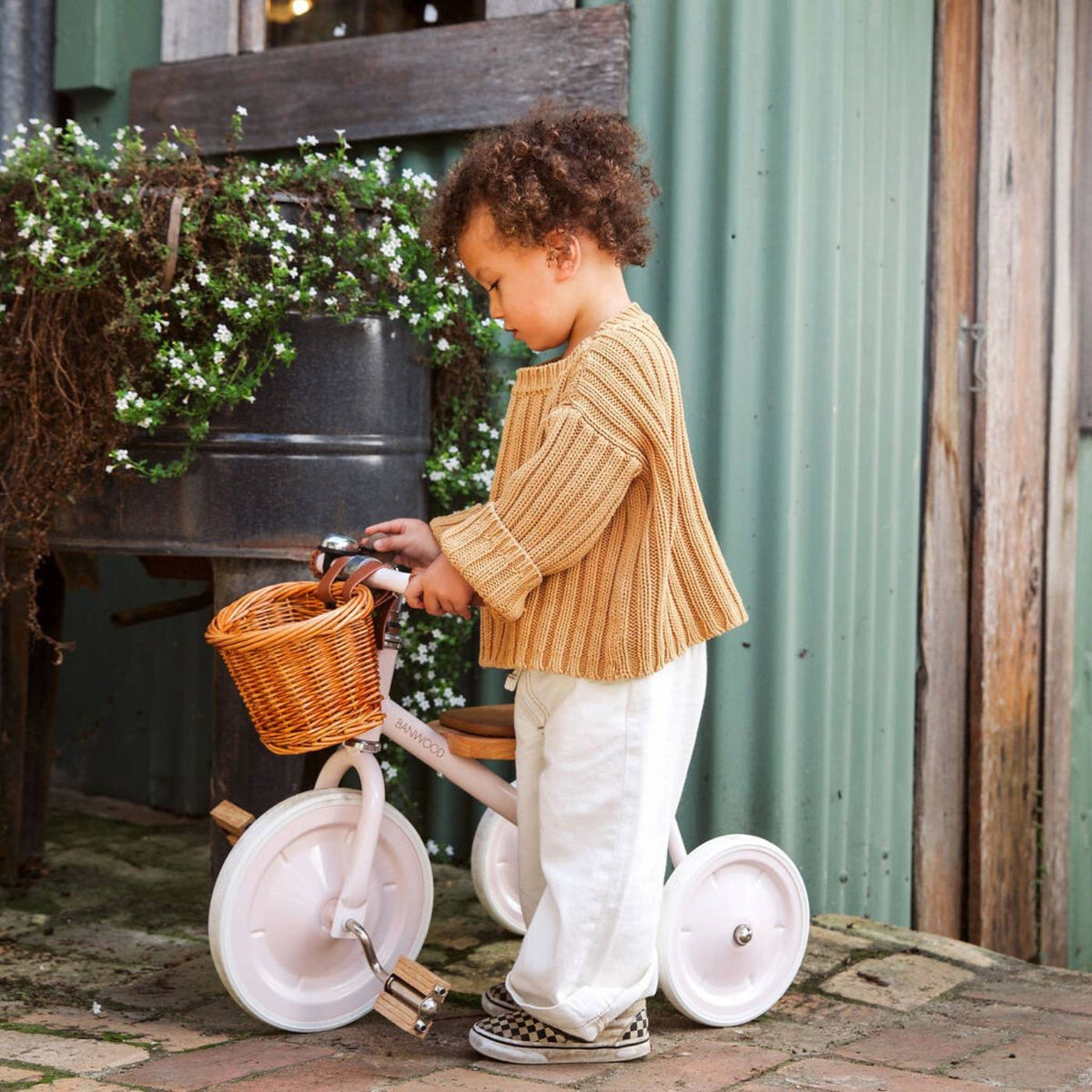 Banwood Rowerek trójkołowy Trike Pink – zdjęcie aranżacyjne