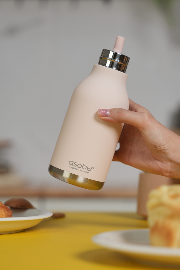 Butelka termiczna ze słomką Bestie Asobu – Królik 460 ml – zdjęcie 4