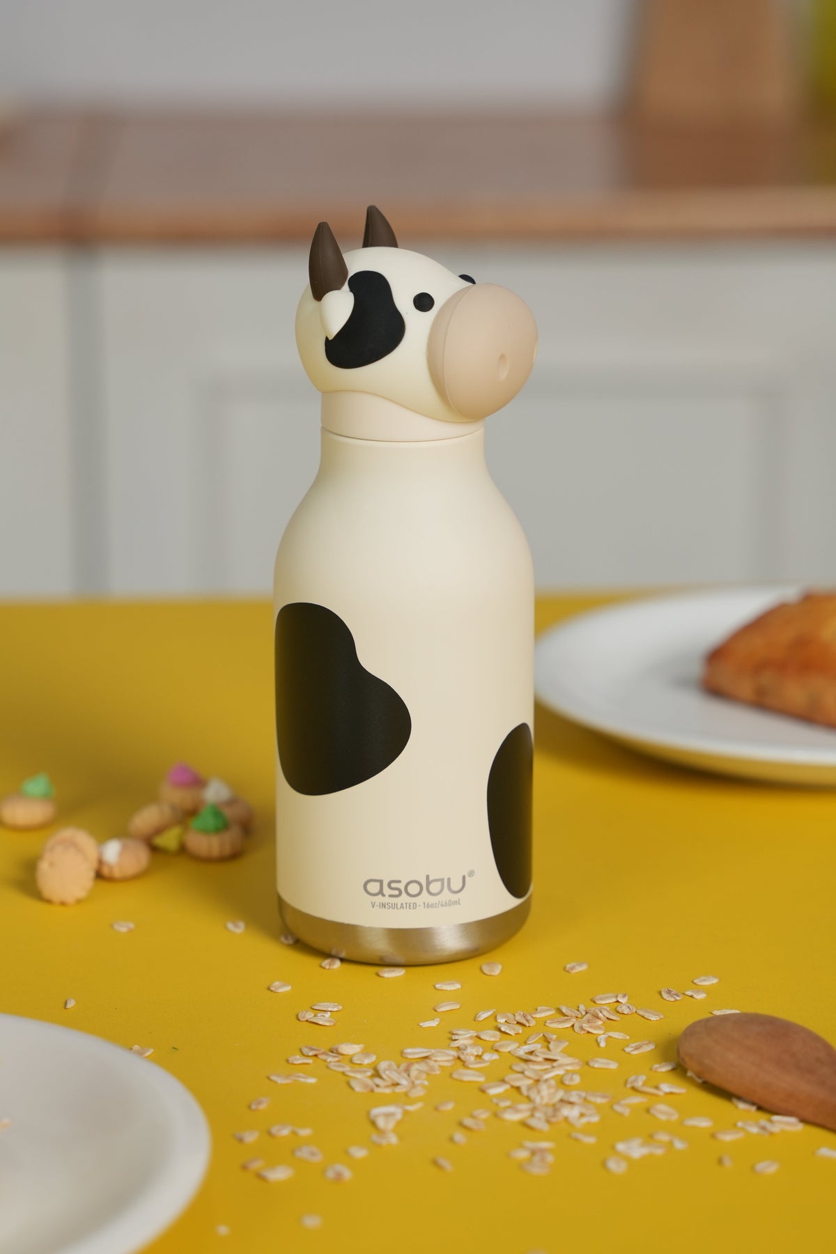 Butelka termiczna ze słomką Bestie Asobu – Krowa 460 ml – zdjęcie 2