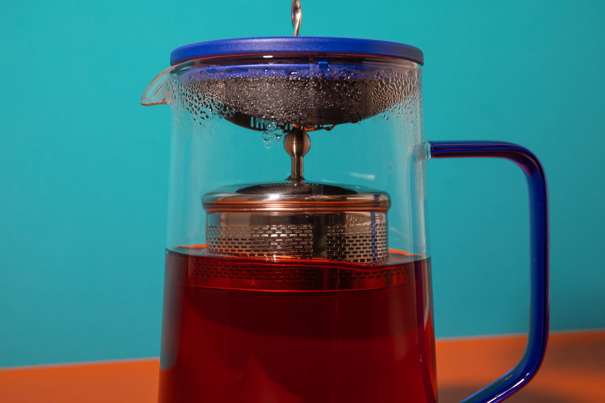 Dzbanek do herbaty z zaparzaczem La Cafetière – niebieski, 1,25 l – aranżacja