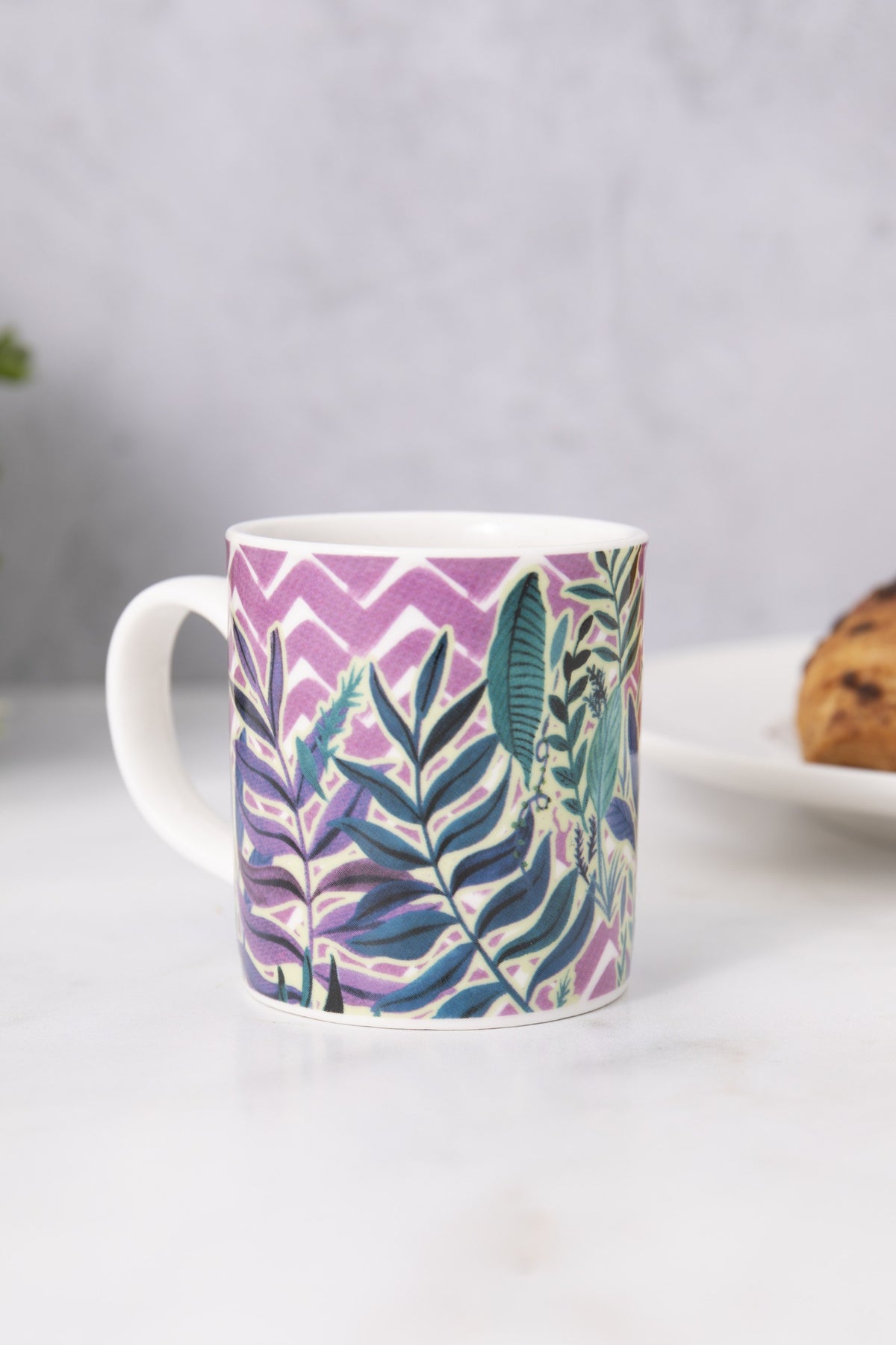 Filiżanka do espresso z egzotycznymi liśćmi Kitchen Craft – 80 ml – aranżacja