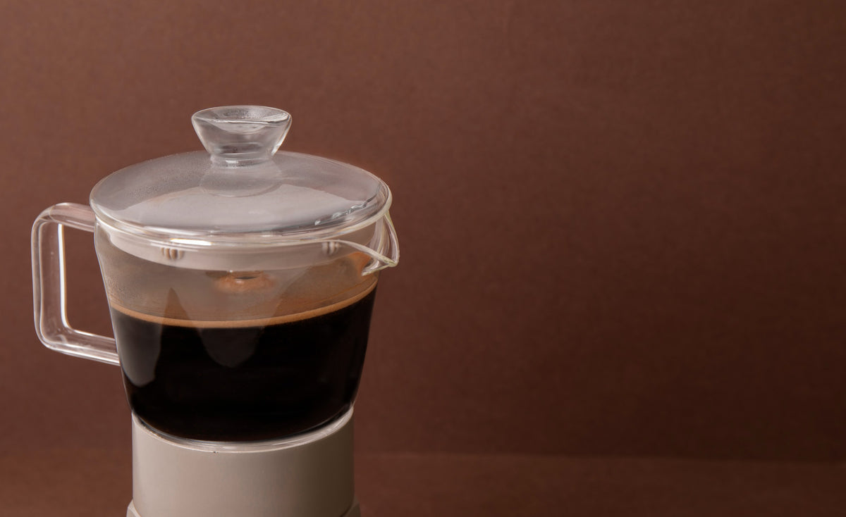 Szklana kawiarka Verona La Cafetière – latte, 290 ml – aranżacja