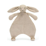 Beżowy króliczek Bashful Jellycat jako kocyk-przytulanka, widok z przodu