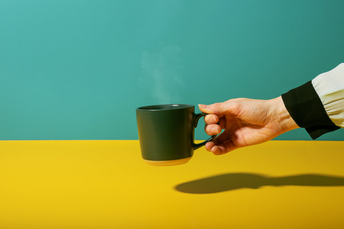Kubek kamionkowy La Cafetière – zielony, 350 ml – aranżacja