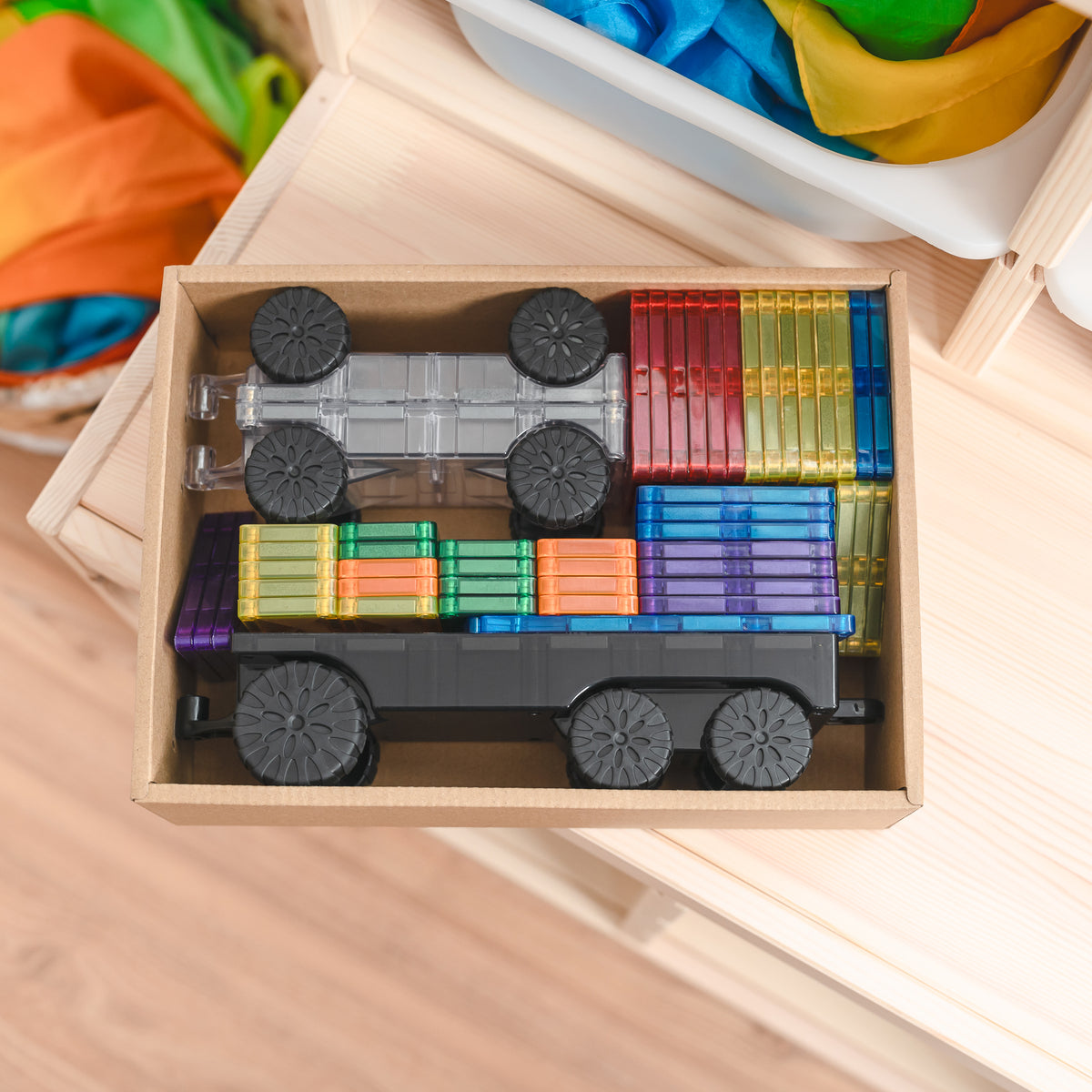 Connetix® klocki magnetyczne pojazdy Rainbow Transport Pack – 50 el.