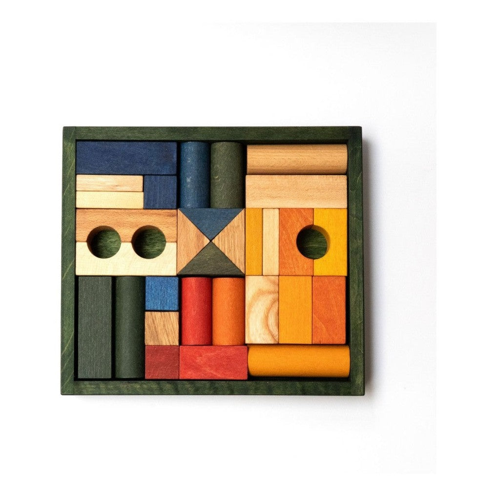 Drewniane klocki w zielonej skrzynce Wooden Story – kolorowe, 30 el.