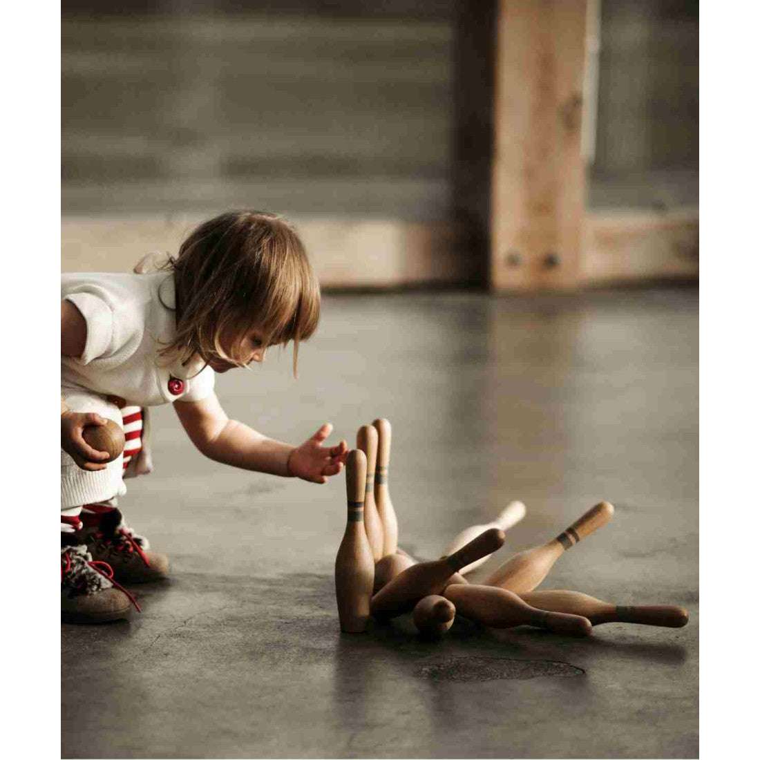 Drewniane kręgle Wooden Story – naturalne, 10 szt. – zdjęcie 5