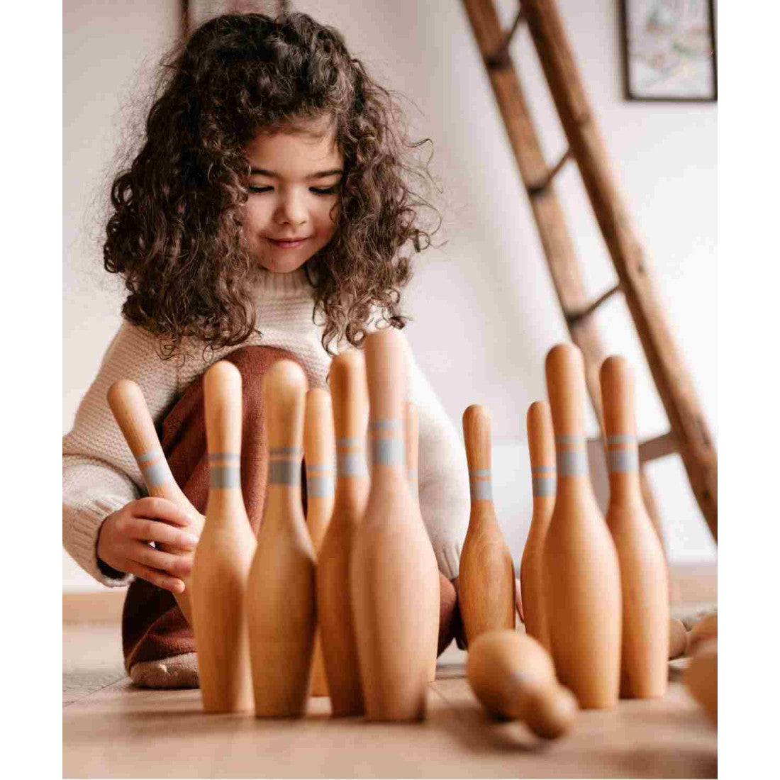 Drewniane kręgle Wooden Story – naturalne, 10 szt. – zdjęcie 8