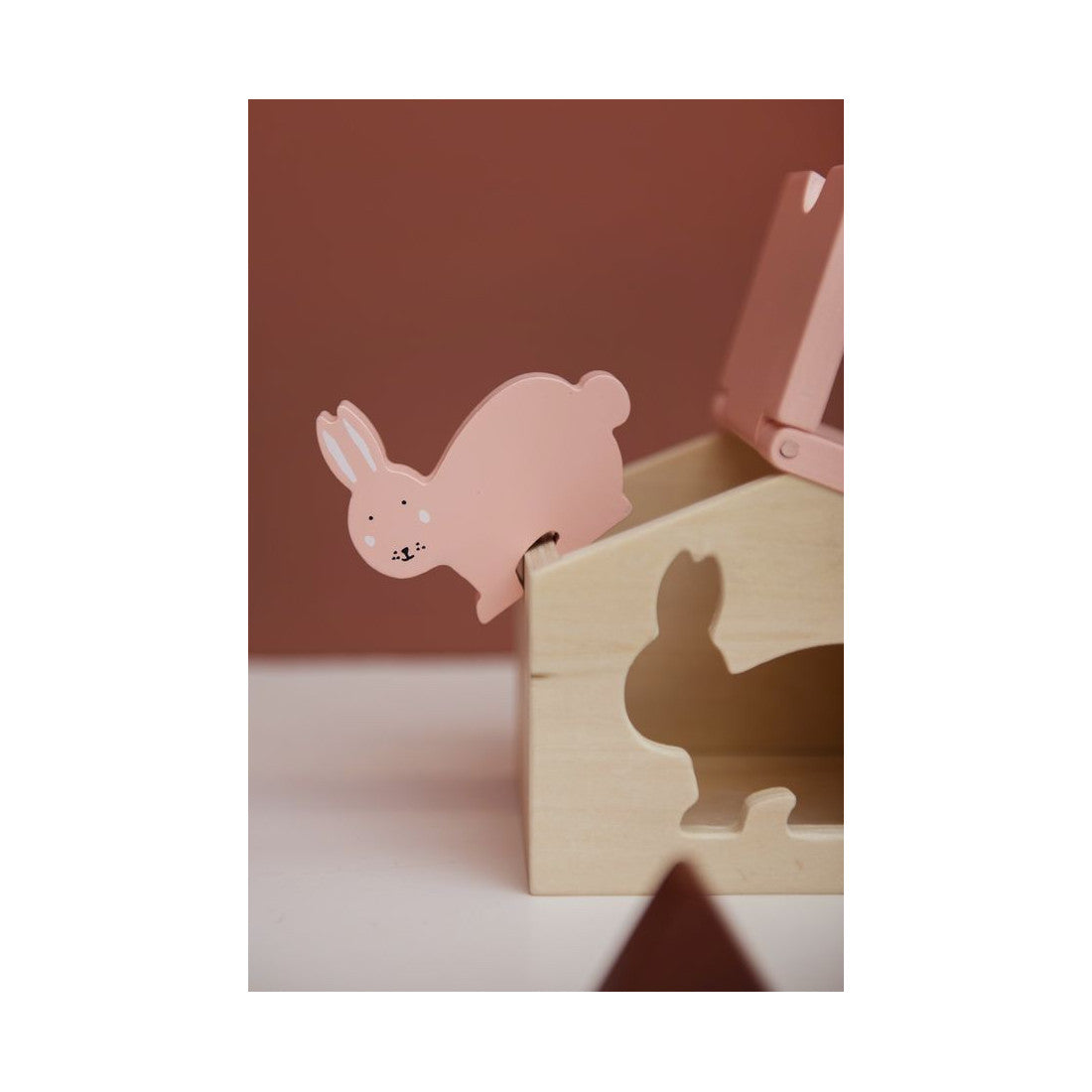 Drewniany domek z klockami Królik Trixie – 13 × 14 × 10 cm – zdjęcie 3