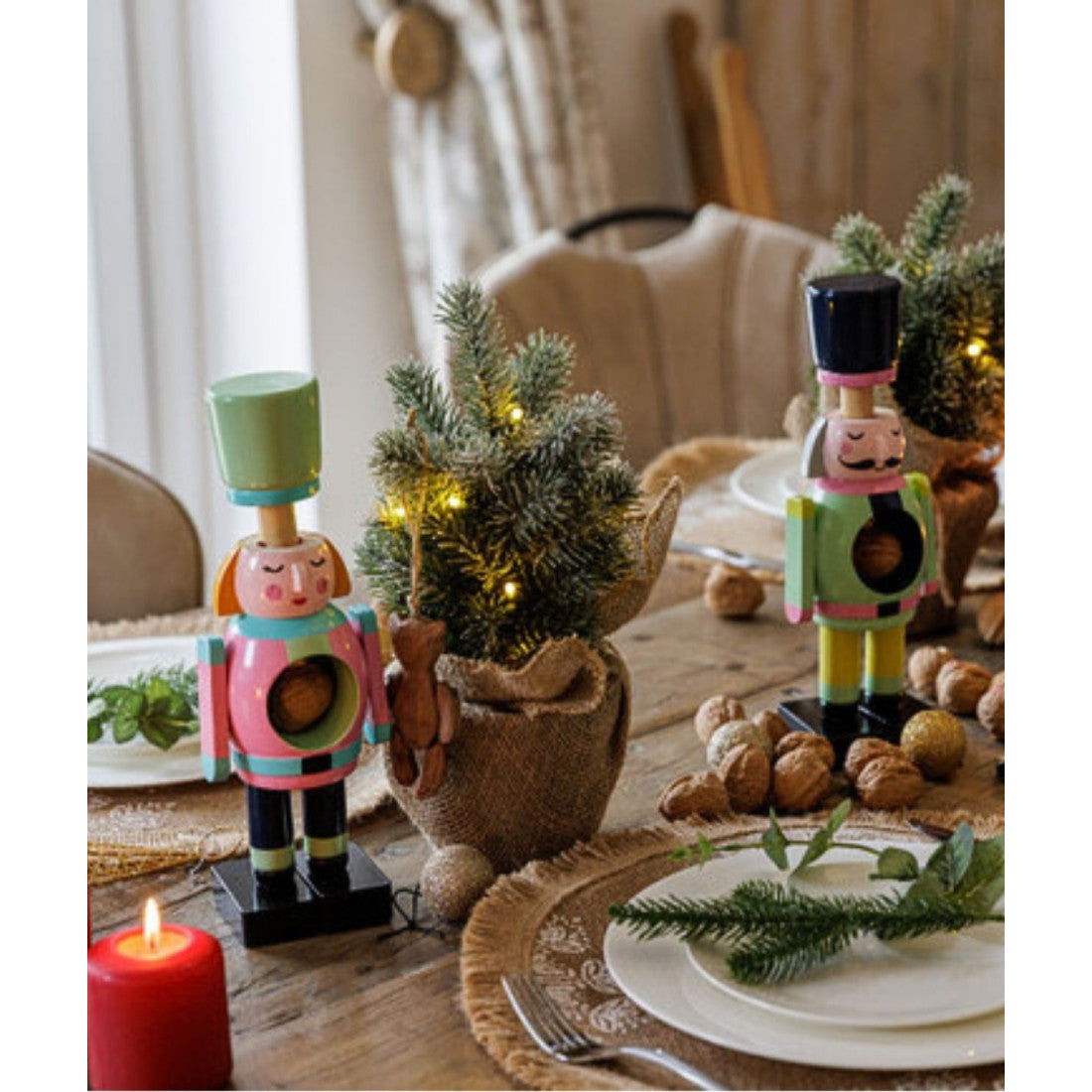 Drewniany dziadek do orzechów The Nutcracker Kitchen Craft – dziewczyna – zdjęcie 5