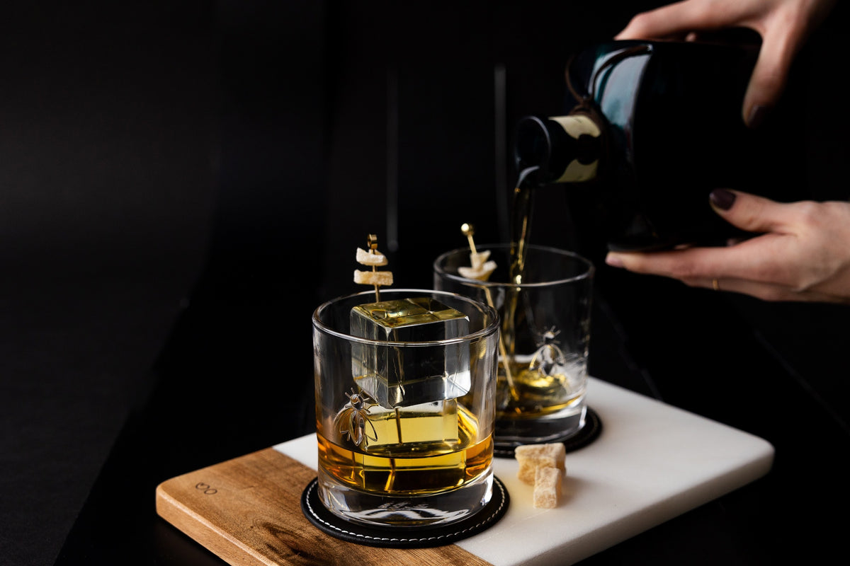 Szklanki do whisky Abeille La Rochère – 4 szt., 300 ml – aranżacja