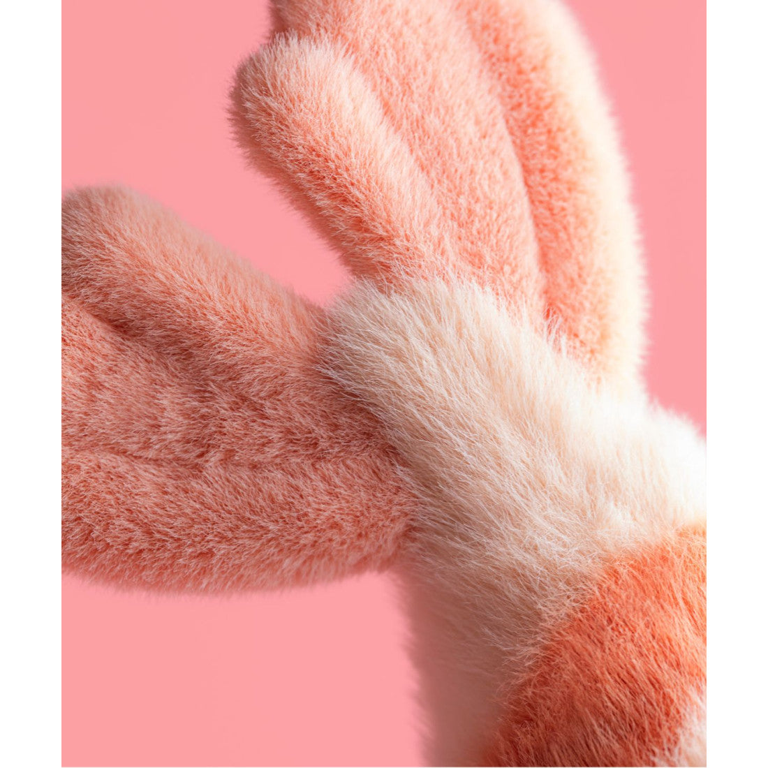 Maskotka Jellycat – Fantazyjny Karp 20 cm, zbliżenie na płetwy