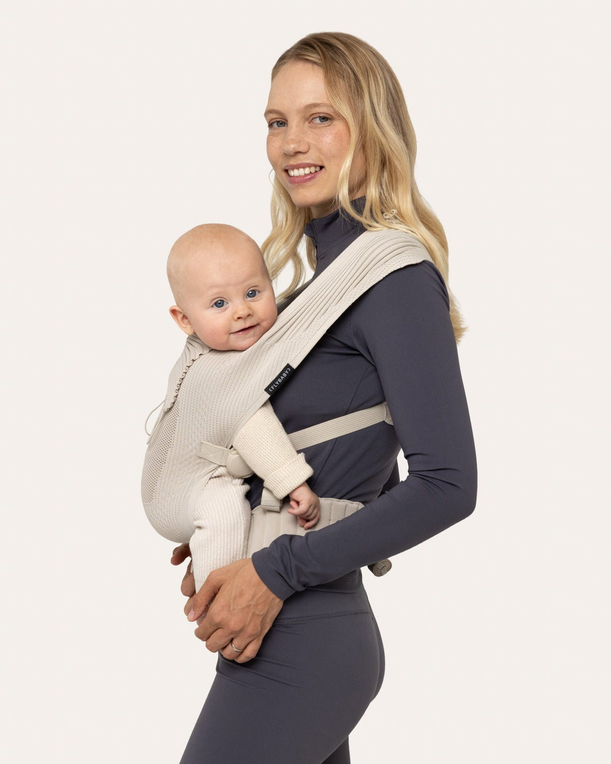 Nosidełko Flybaby All Cream – kremowa dzianina 3D, kremowe taśmy i klamry
