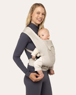 Nosidełko Flybaby All Cream – kremowa dzianina 3D, kremowe taśmy i klamry