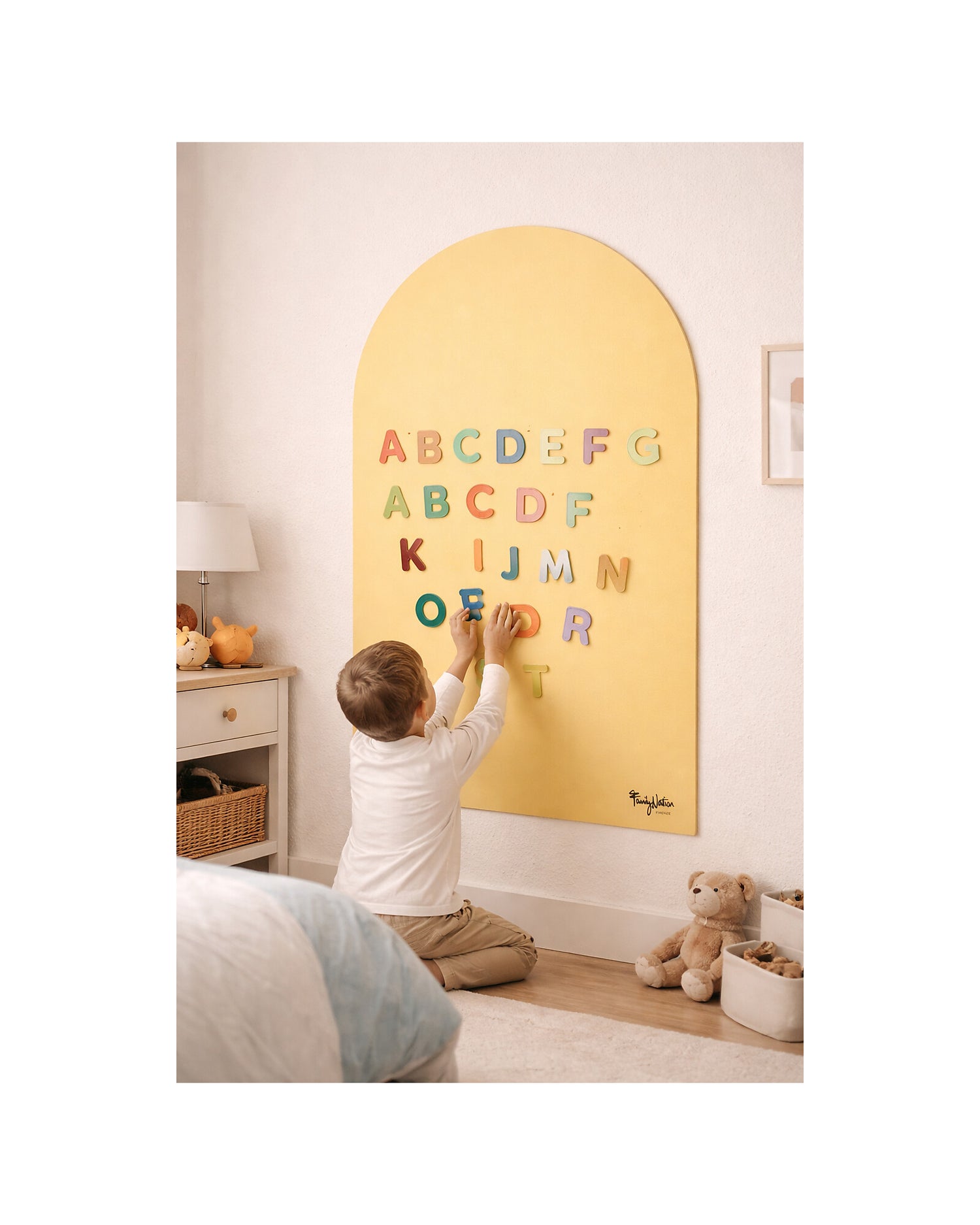 Family Nation MagneKids magnetyczna tablica samoprzylepna Arch 95×60 cm – Sand