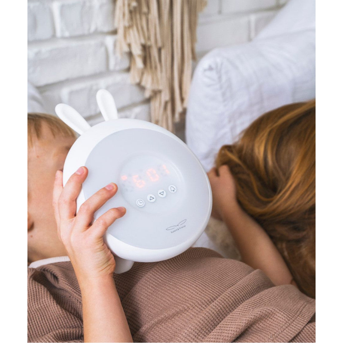 Lampka budząca światłem Królik Rabbit & Friends – biała – zdjęcie 4