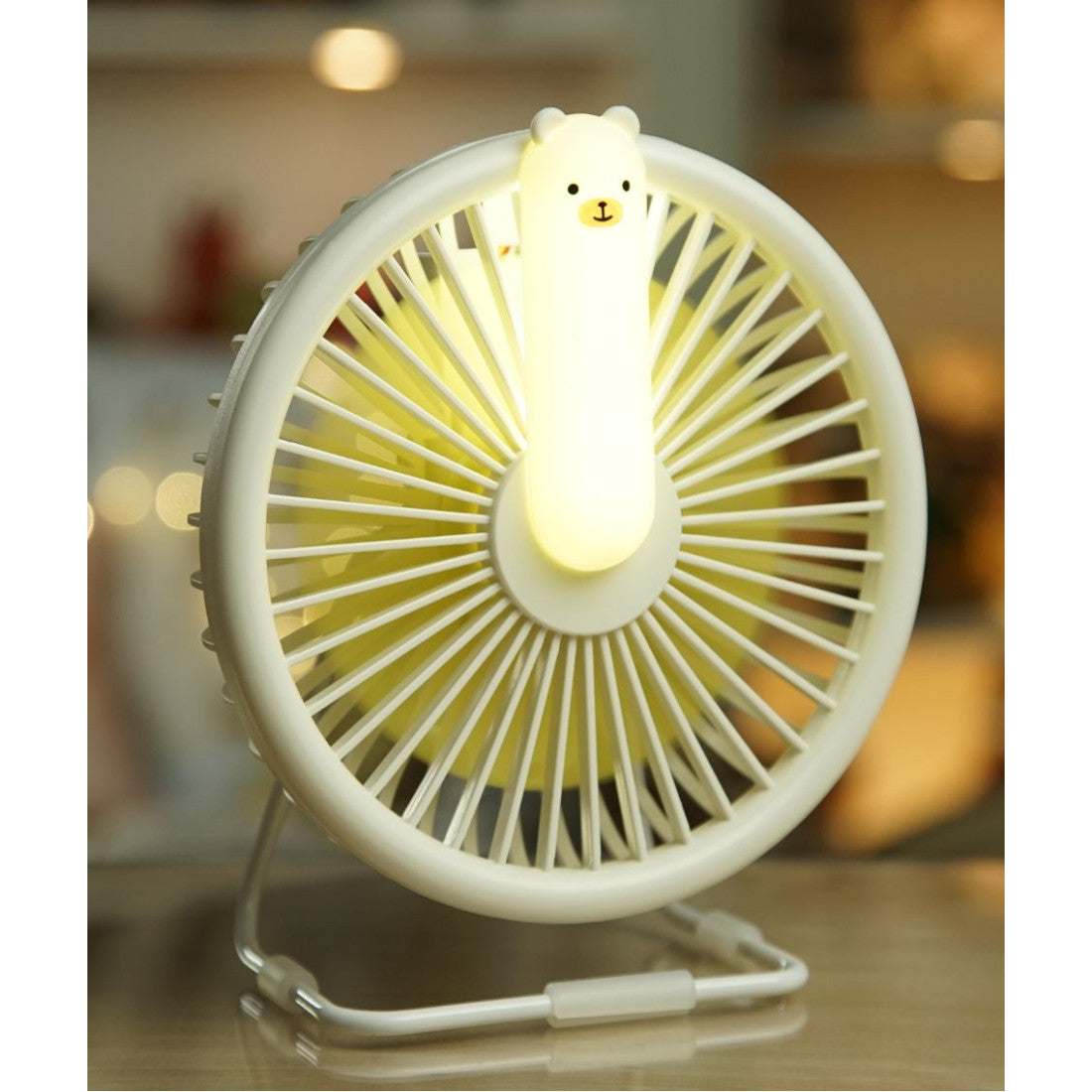 Lampka nocna Miś Wiatraczek Rabbit & Friends – biała – zdjęcie 2