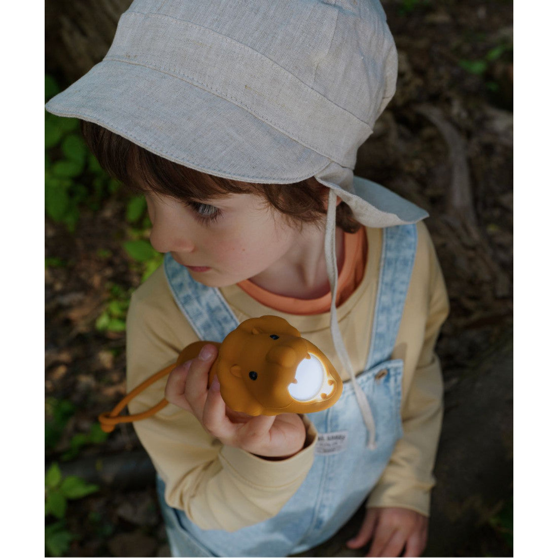 Latarka dla dzieci Lew LEO Rabbit & Friends – żółta – zdjęcie 5