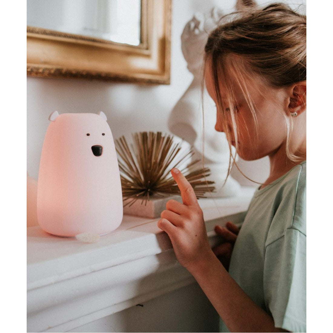 Lampka nocna Miś Duży z pilotem Rabbit & Friends – różowa – zdjęcie 2
