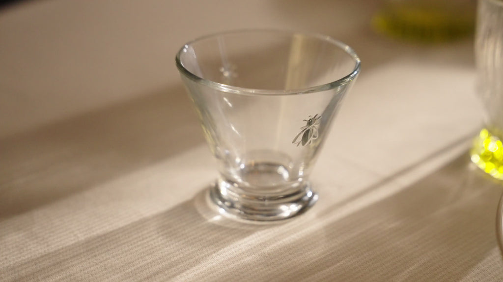 Pucharki Abeille (Pszczoła) La Rochère – 4 szt., 160 ml, edycja jubileuszowa – wideo: szef kuchni Patrick Henriroux