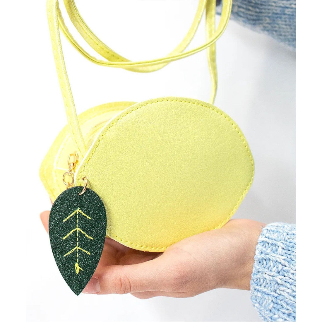 Torebka na ramię Cytryna Yuko.B – żółta, 14 × 5,5 × 10 cm – zdjęcie 6