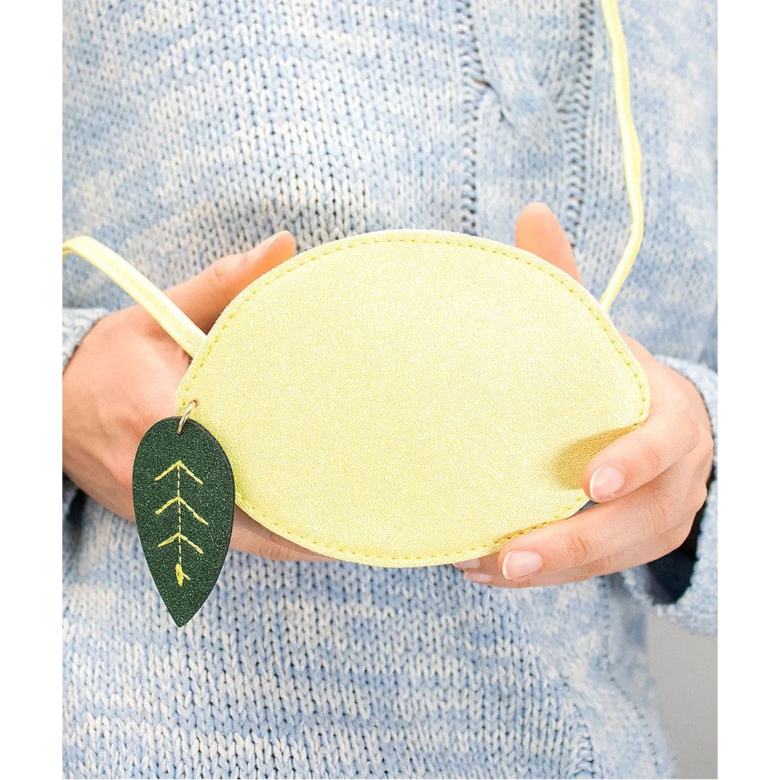 Torebka na ramię Cytryna Yuko.B – żółta, 14 × 5,5 × 10 cm – zdjęcie 8
