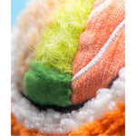 Maskotka Jellycat Amuseables – Sushi Californian Roll 9 cm, zbliżenie na nadzienie