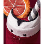 Maskotka Jellycat Amuseables – Napój Wampirek 16 cm, zbliżenie na plasterek, słomkę i małe kły
